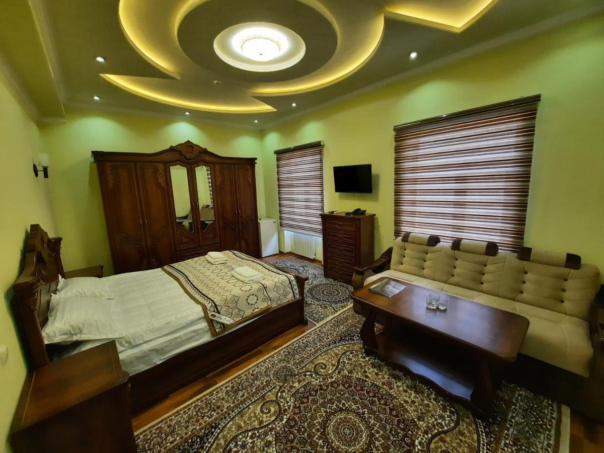 Vostok Hotel ซามาร์คันด์ ภายนอก รูปภาพ
